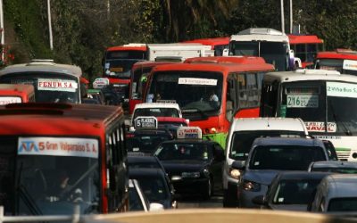 Expertos opinan: “Hay que modificar las condiciones de licitación para buses eléctricos en las regiones de Chile”