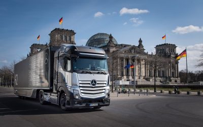 Daimler Truck presenta un camión a hidrógeno y promueve el desarrollo de la infraestructura