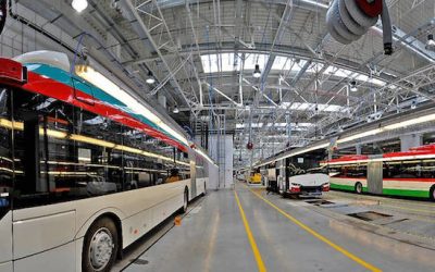 CAF gana dos contratos en Granada y Milán para el suministro buses eléctricos y trenes
