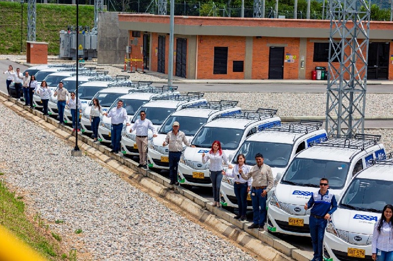 ESSA marca tendencia con la primera flota de vehículos eléctricos del oriente colombiano