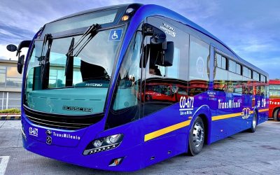 Nuevas metas para Bogotá: suma buses eléctricos, taxis, cargadores y renueva la flota oficial