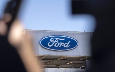 Sindicatos marcan postura sobre la decisión de Ford de fabricar coches eléctricos en Almussafes