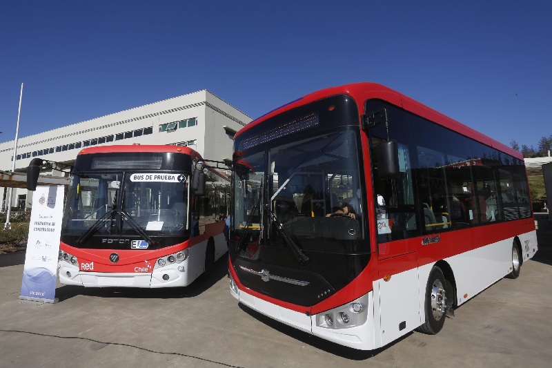 Tecnología “de punta” en buses eléctricos: Gobierno lanza licitaciones internacionales en Chile