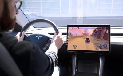 ¿Sigue en pie o “game over”? Tesla retrasa integración de videojuegos en sus vehículos