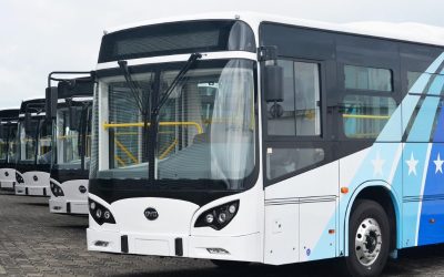 ¿Misión imposible? Ecuador debe sumar 1.394 buses eléctricos a 2025 para cumplir con meta
