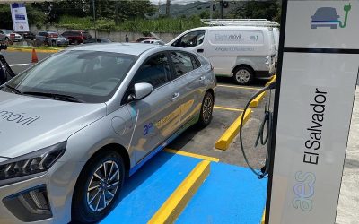 ASOMOVES reclama más cargadores para vehículos eléctricos en El Salvador