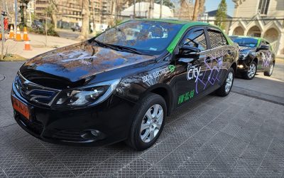 Nuevo piloto de CityBest reúne taxis eléctricos y carga sin costo para al menos 30 hoteles en Chile