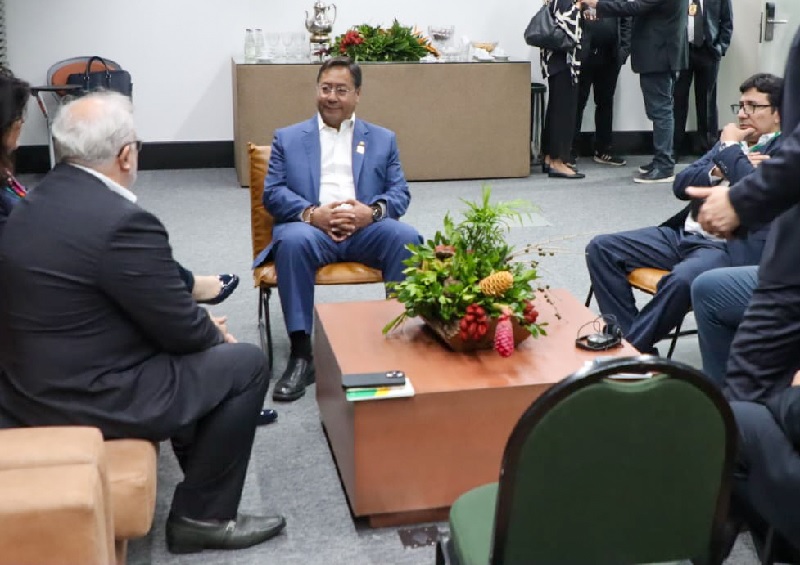 Presidente de Bolivia en reunión con los principales ejecutivos de Petrobras en Brasil