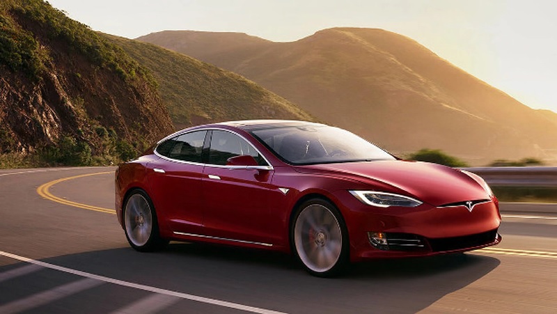 Tesla Model S, uno de los modelos por homologar en Argentina